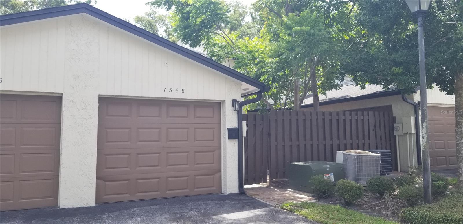One car garage