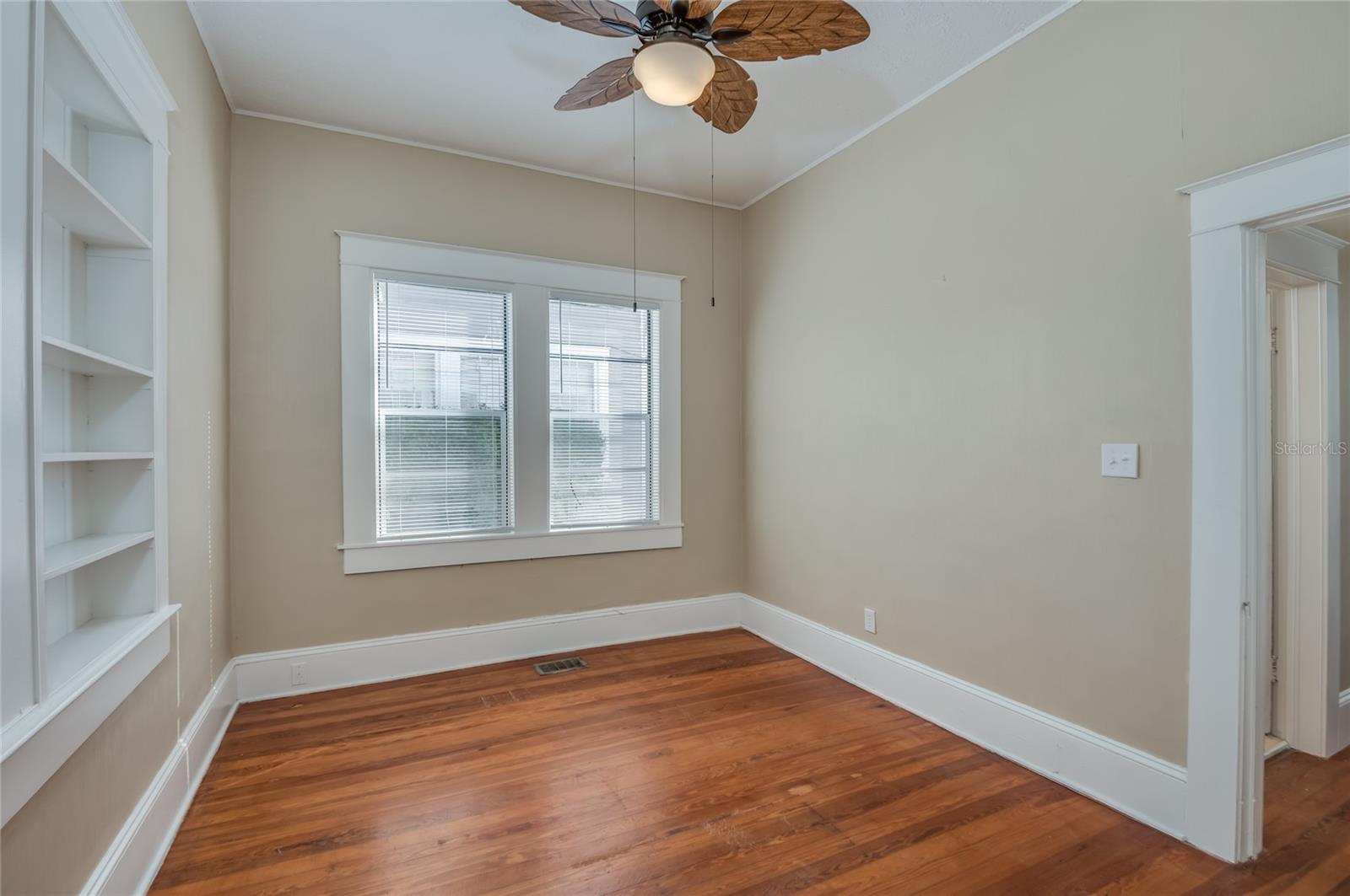 Back bedroom