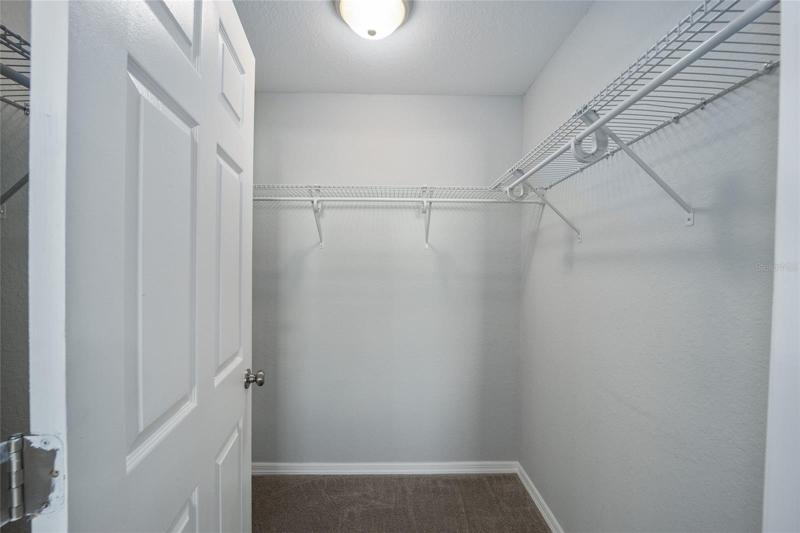 Walk in closet