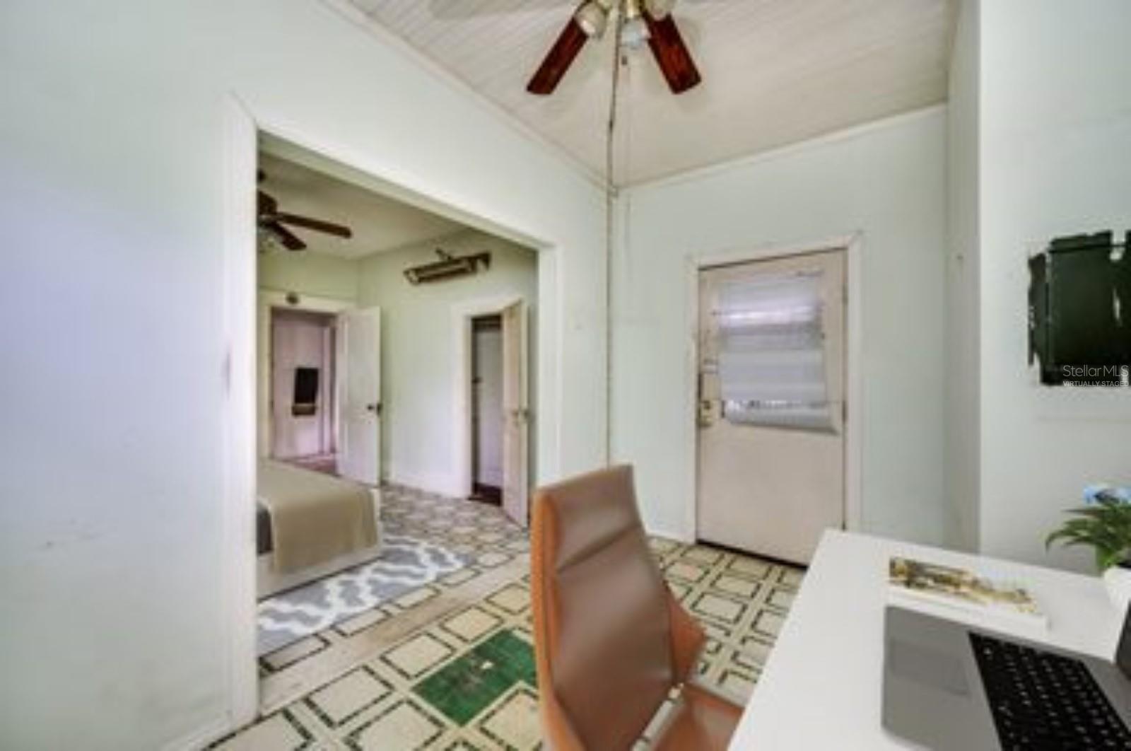 "Virtually Staged" Office