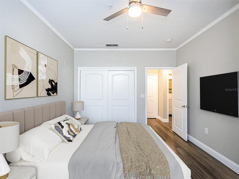 BEDROOM 2
