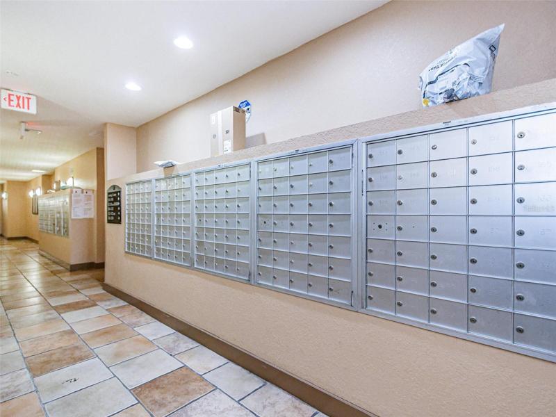 MAIL CENTER