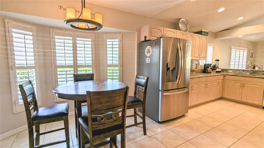 Breakfast nook