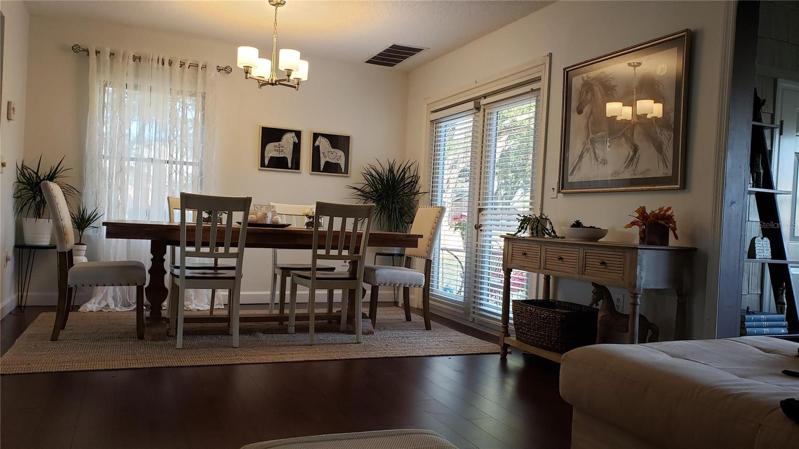 Dining Room (Previously Furnished)