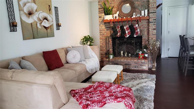 Living Room (Previously Furnished)