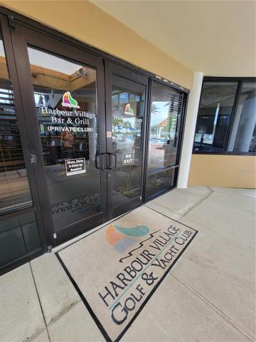 Poolside Clubhouse