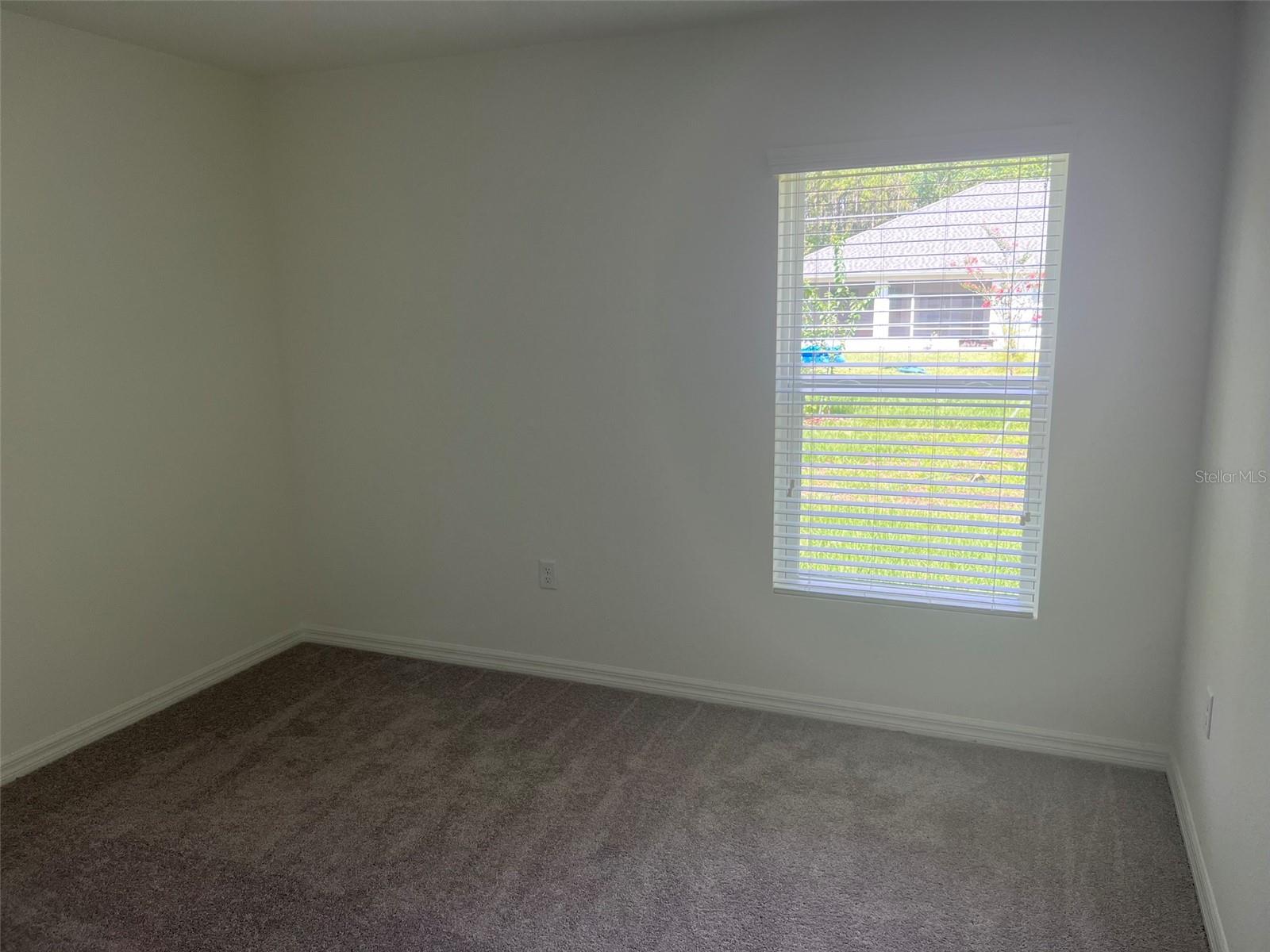 Bedroom #3 w/ Shade