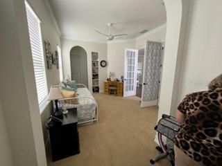 Flex room for office, den or study