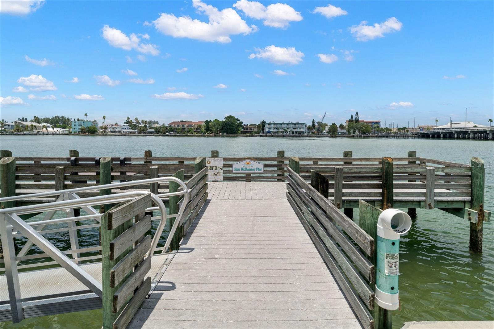 McKenney Park Fishing Pier and Kayak Launch