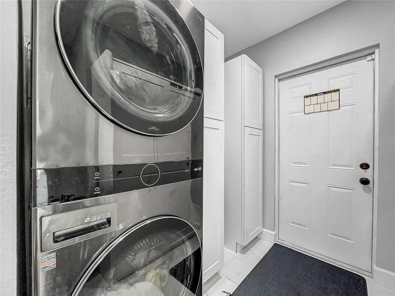 Laundry/Mud Room with access to parking pad (future garage)