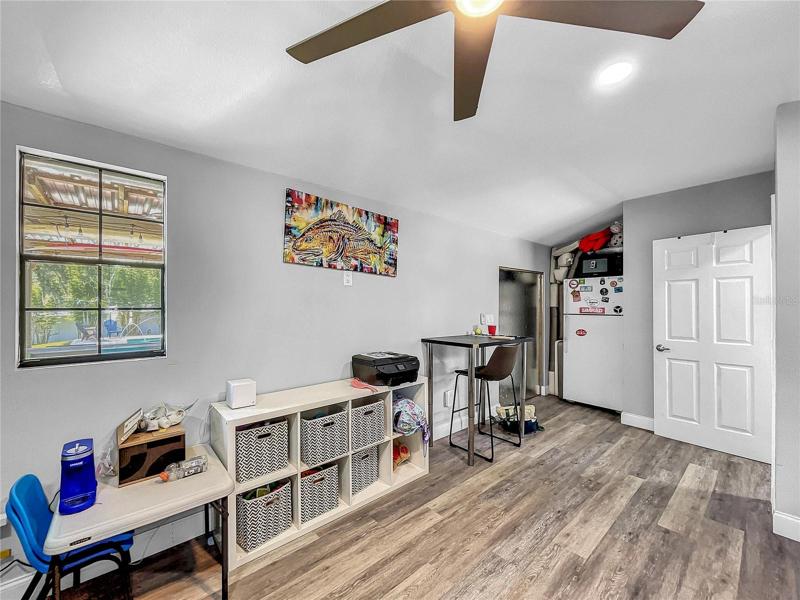 Cabana, Guest Room, Office or Play room 12' x 24' with Bathroom and refrigerator