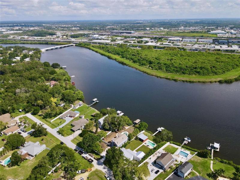 Palm River, deep water to Tampa Bay (NW view)