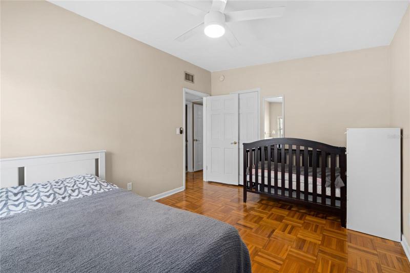 Guest bedroom 2