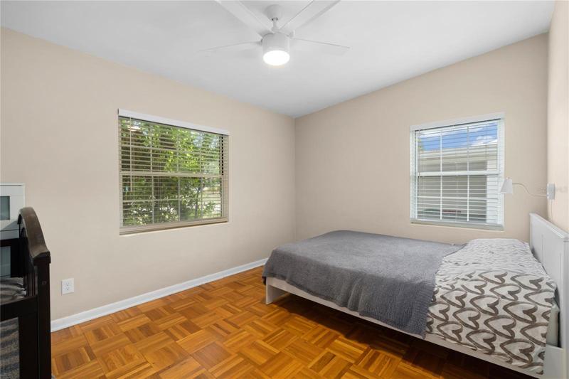 Guest bedroom 2