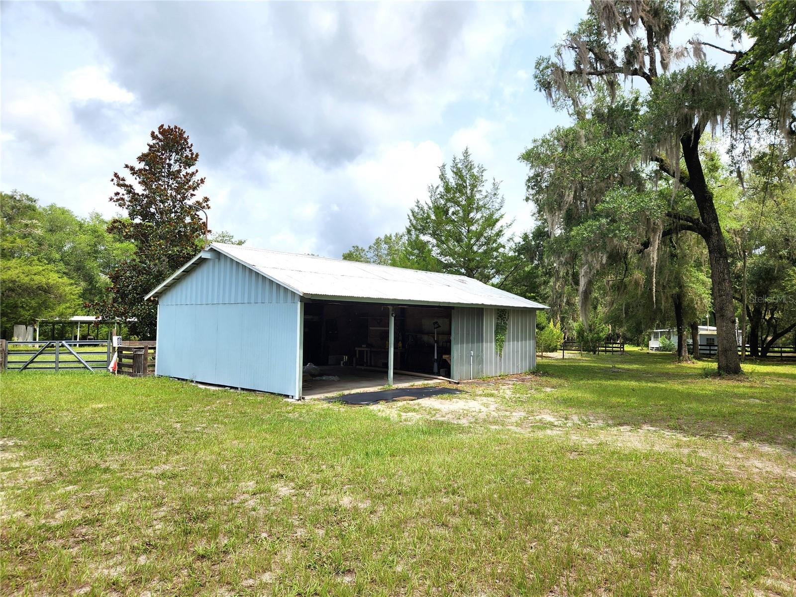 Workshop/Garage