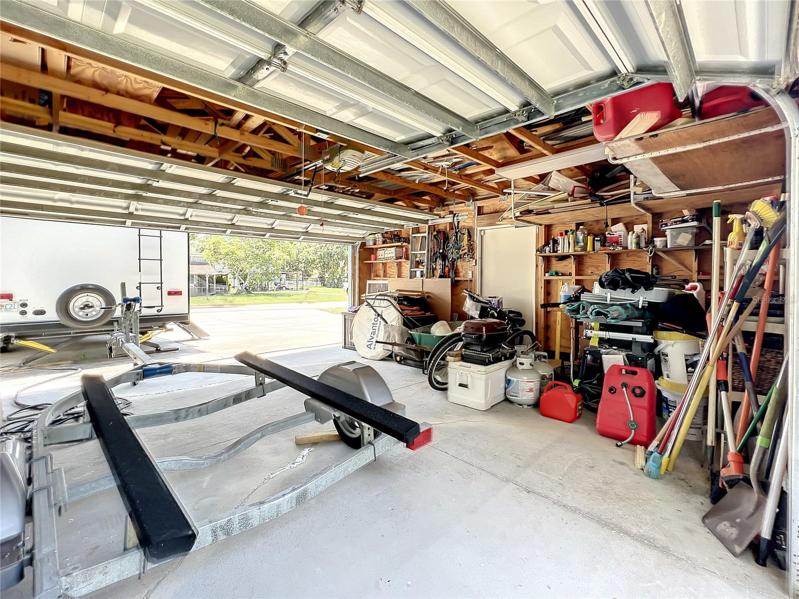 2-Car Garage