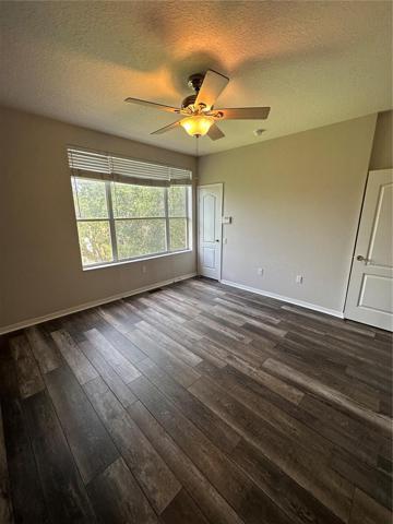 Master Bedroom Empty