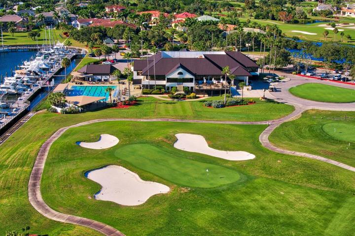This home is located in the guard-gated community of Pasadena Yacht & Country Club