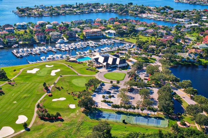 This community borders Boca Ciega Bay