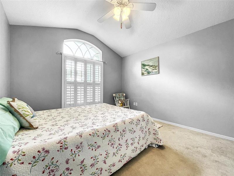 Room for extra furniture