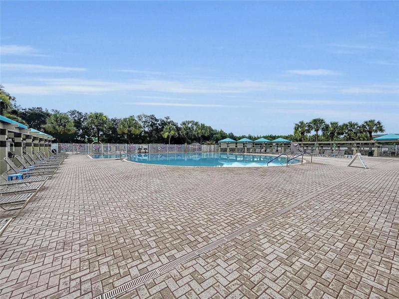 Huge area for sunning