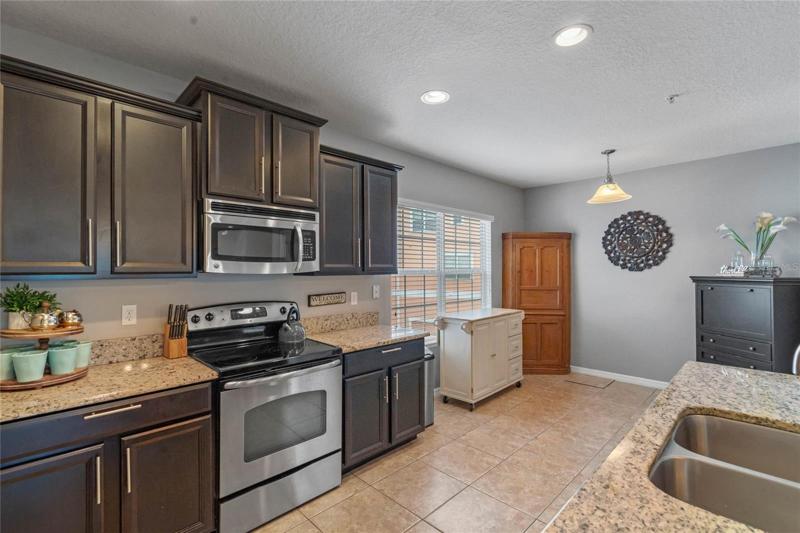 Eating space in kitchen.