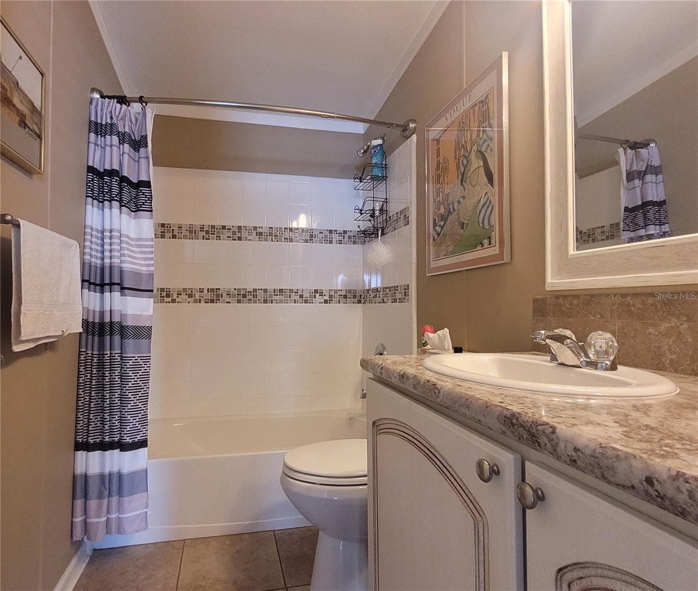 GUEST BATH