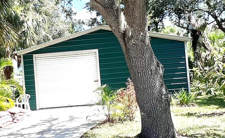 Huge garage on second lot