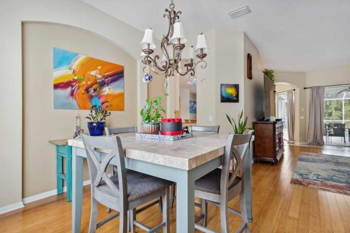 WOOD FLOORS