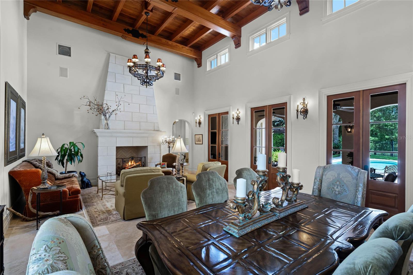 formal living/dining area