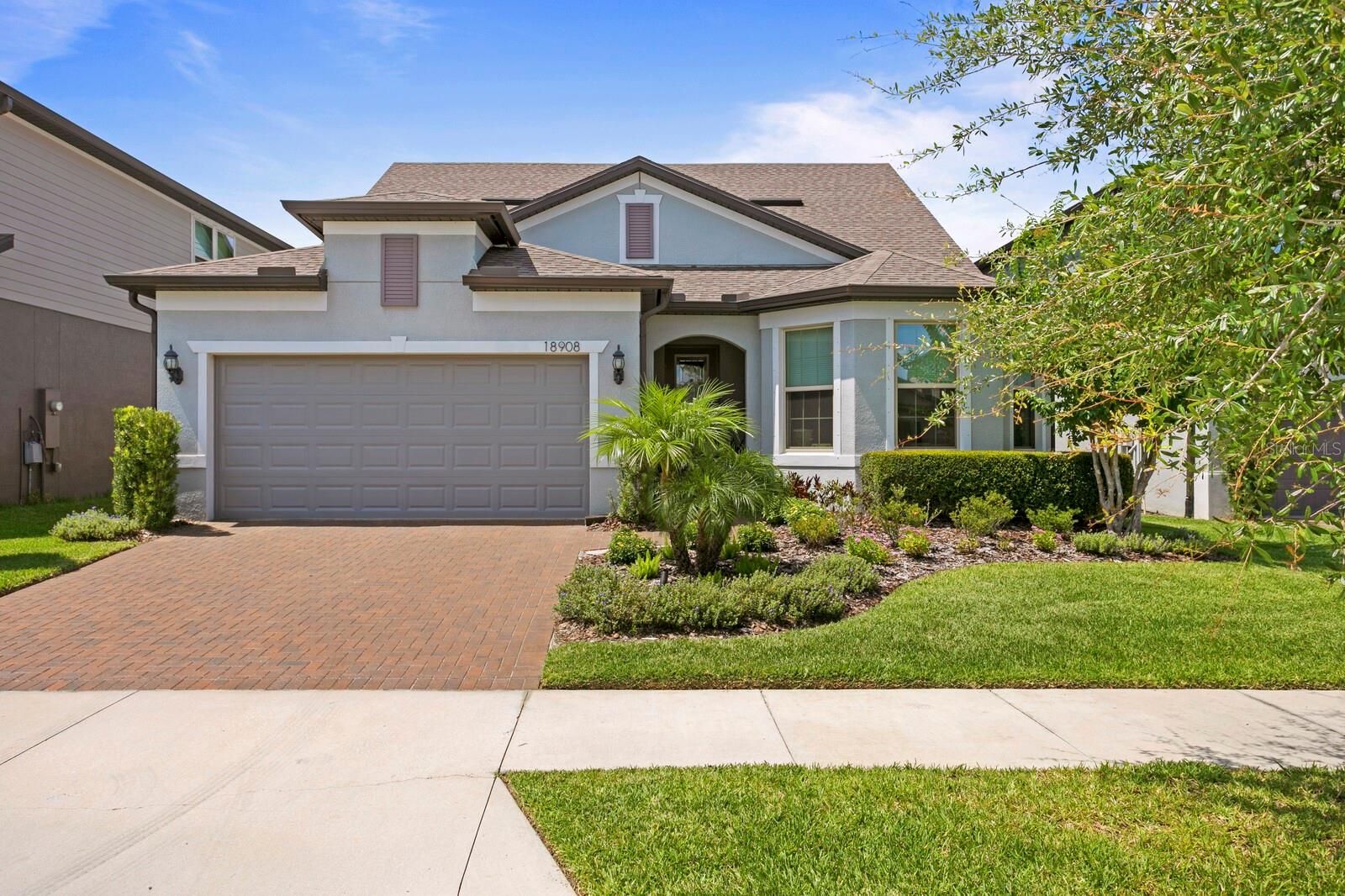 Welcome home to 18908 Willowmore Cedar Dr