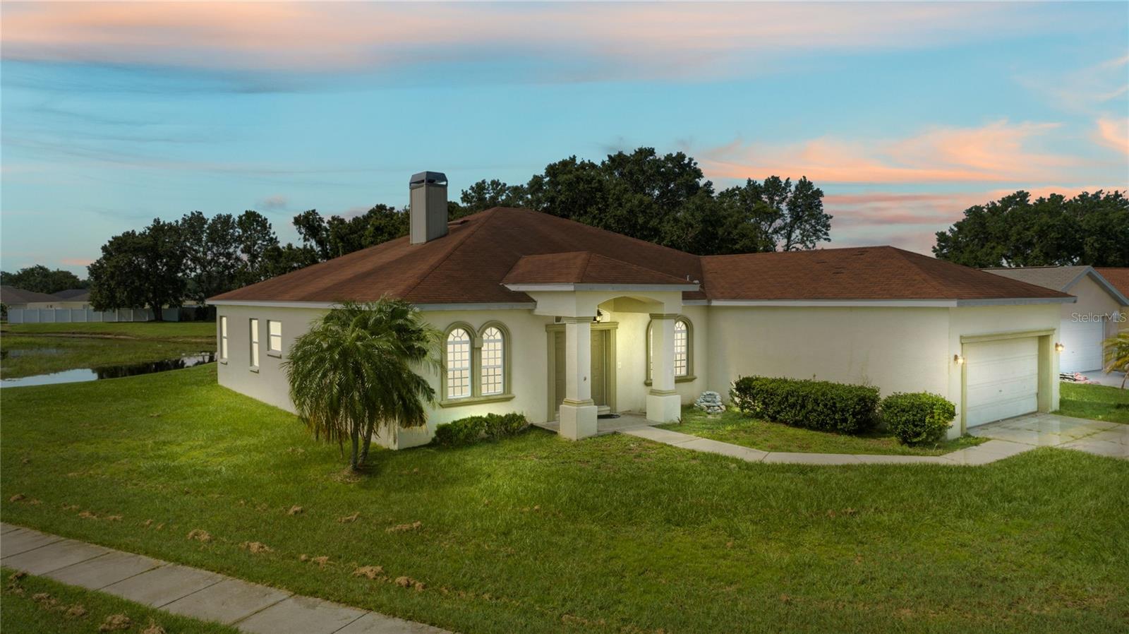 Exterior Twilight Photo