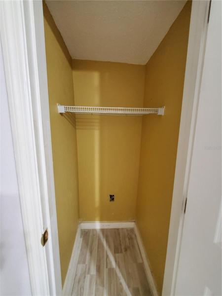 2nd Bedroom closet