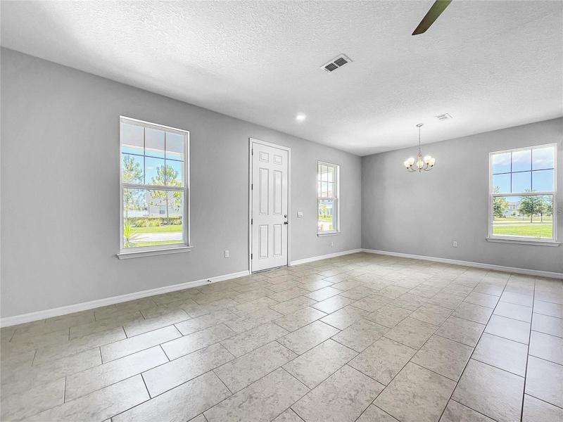 Big living room/ dining room combo
