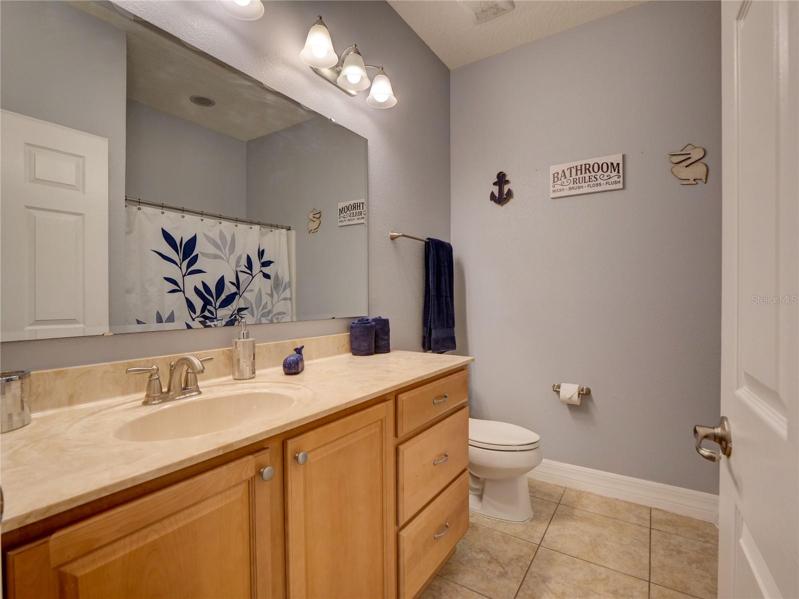 2nd bathroom