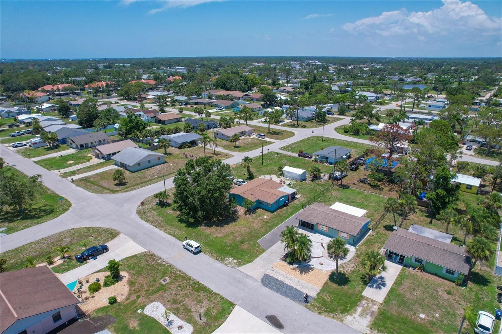 320 E Fray Street, Englewood, Florida 34223, 1 Bedroom Bedrooms, ,1 BathroomBathrooms,Residential,For Sale,FRAY,D6131274