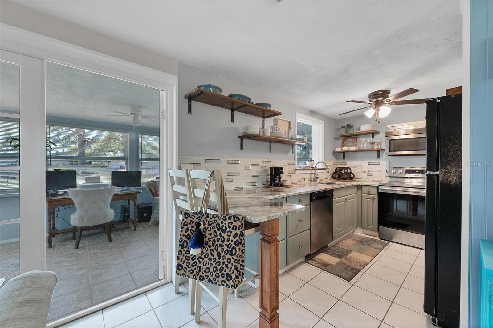 320 E Fray Street, Englewood, Florida 34223, 1 Bedroom Bedrooms, ,1 BathroomBathrooms,Residential,For Sale,FRAY,D6131274