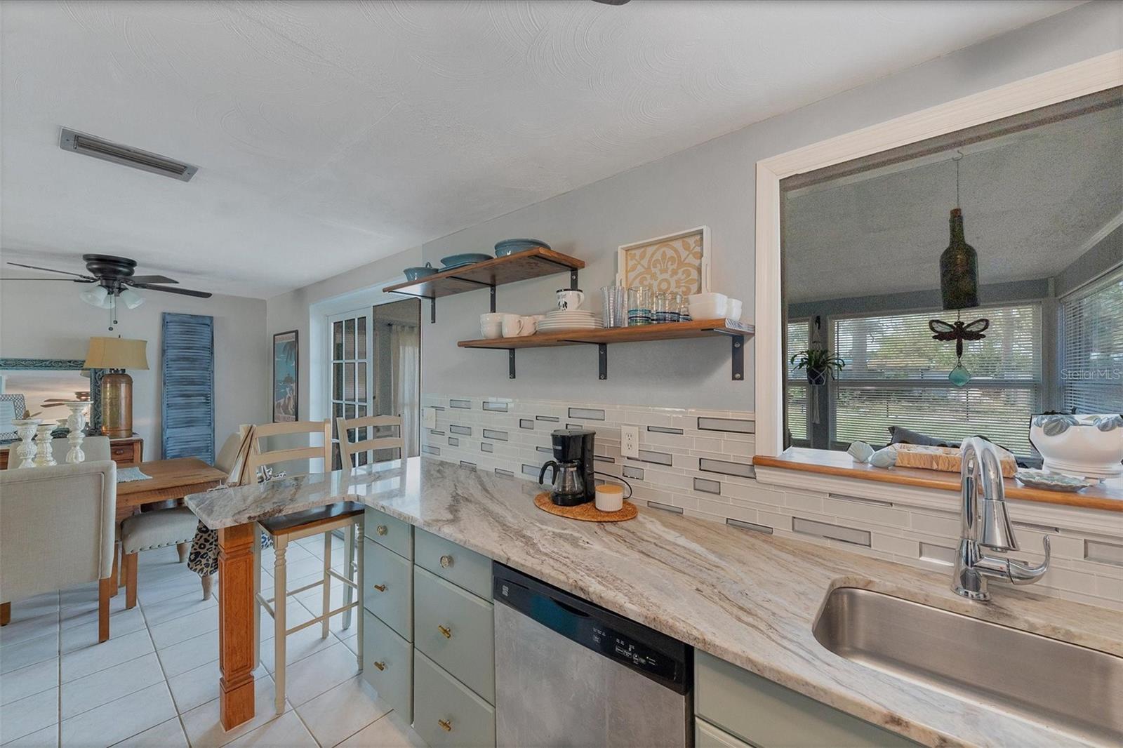 320 E Fray Street, Englewood, Florida 34223, 1 Bedroom Bedrooms, ,1 BathroomBathrooms,Residential,For Sale,FRAY,D6131274
