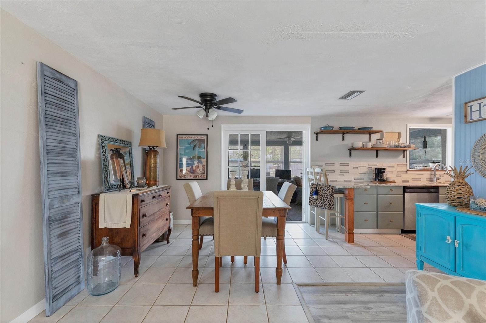 320 E Fray Street, Englewood, Florida 34223, 1 Bedroom Bedrooms, ,1 BathroomBathrooms,Residential,For Sale,FRAY,D6131274