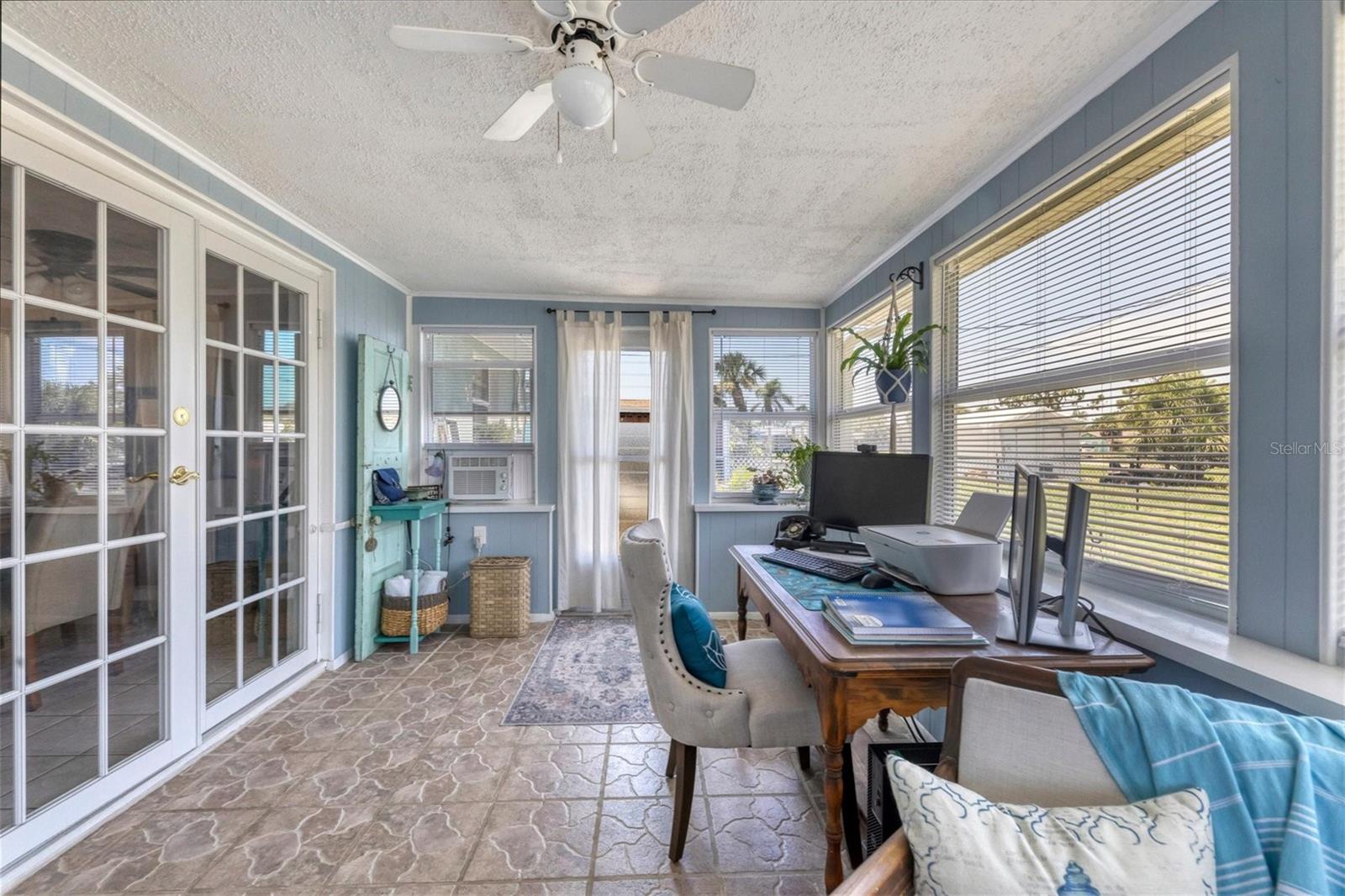 320 E Fray Street, Englewood, Florida 34223, 1 Bedroom Bedrooms, ,1 BathroomBathrooms,Residential,For Sale,FRAY,D6131274