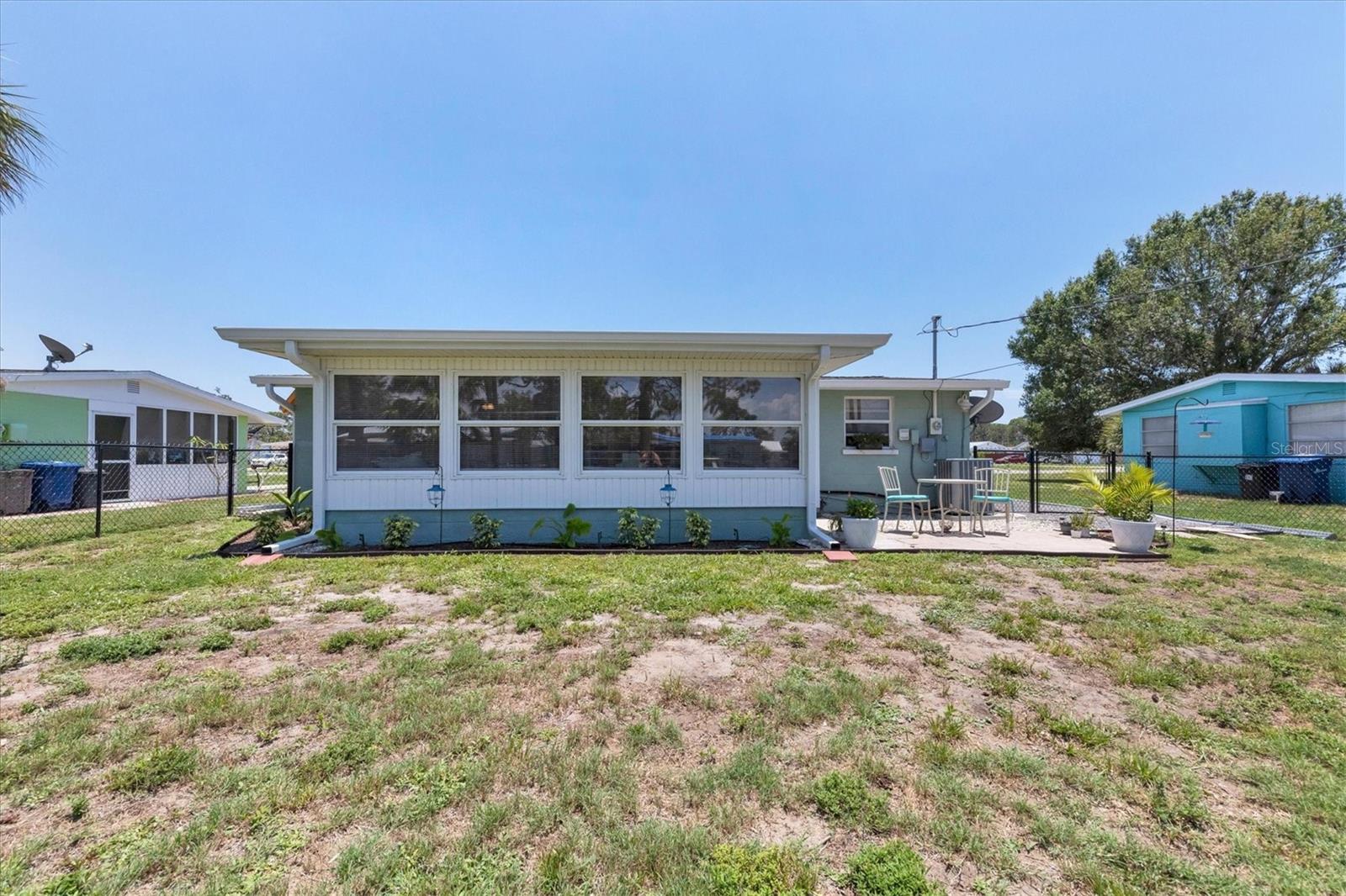320 E Fray Street, Englewood, Florida 34223, 1 Bedroom Bedrooms, ,1 BathroomBathrooms,Residential,For Sale,FRAY,D6131274
