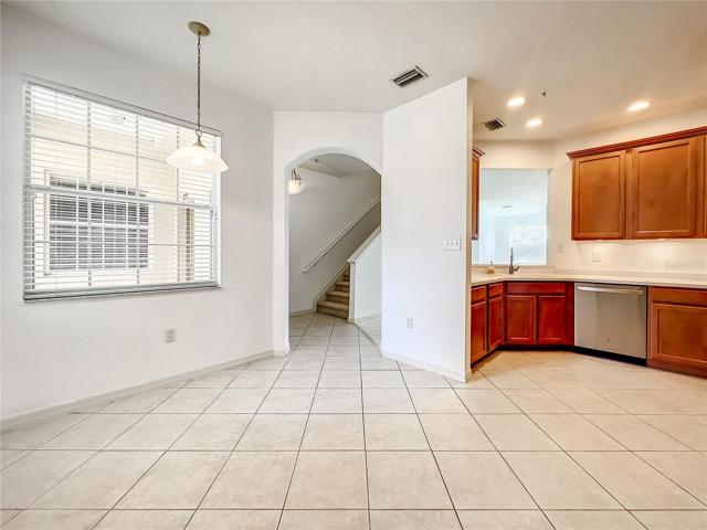 Kitchen/Breakfast Nook
