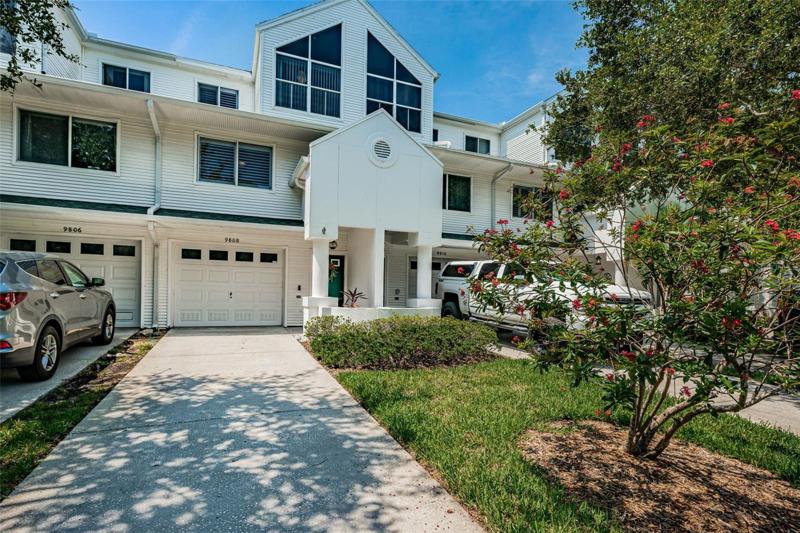 9808 Indian Key Trail in Tara Cay Sound South Village!