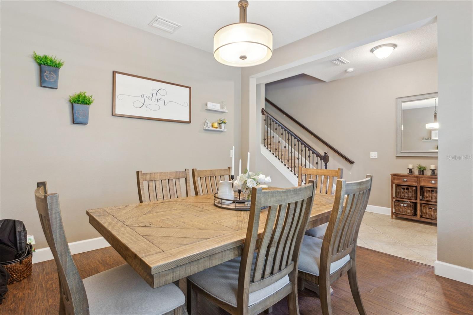 4909 Oakline View Drive, Lithia, Florida 33547, 4 Bedrooms Bedrooms, ,3 BathroomsBathrooms,Residential,For Sale,OAKLINE VIEW,T3455686