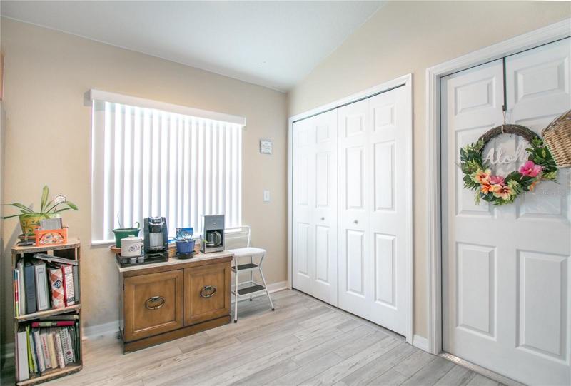 Breakfast Nook and Laundry Closet