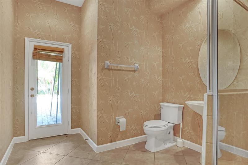 bathroom access to the pool