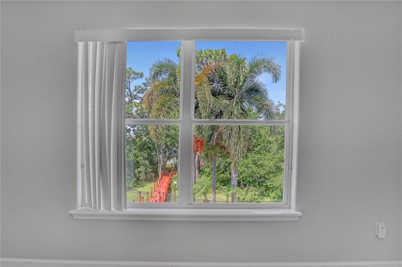 jack/jill badroom with lake view