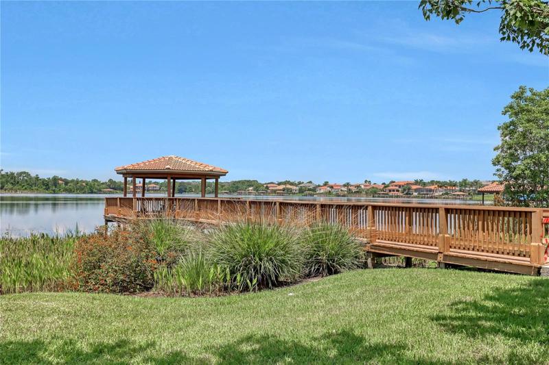 community lake access