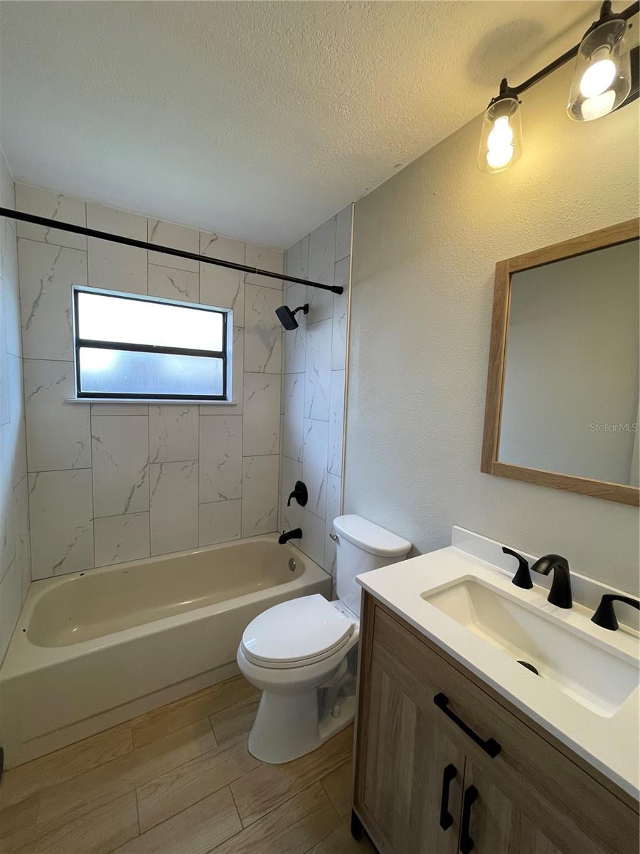 2nd Bathroom