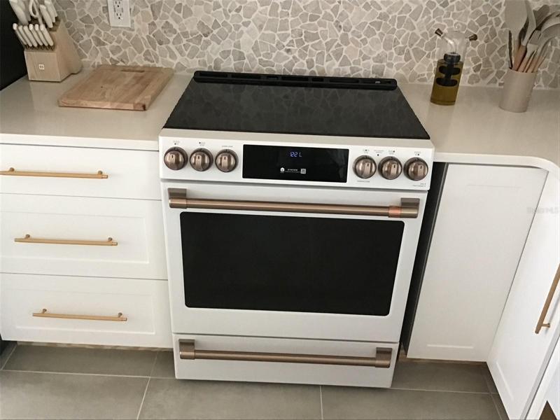 High End Stove